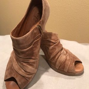 Naya suede open toe heel.